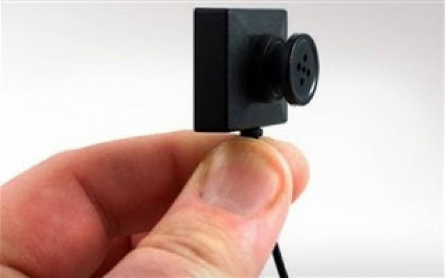 Έβαλε κάμερα για να βρει τα φαντάσματα και έπαθε ΣΟΚ με αυτό που είδε