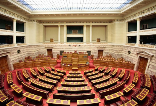 Γιος Έλληνα βουλευτή καταδικάστηκε σε 6 μήνες φυλάκιση