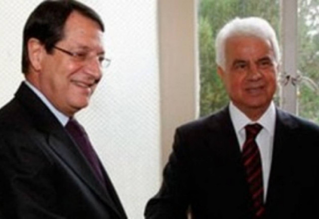 Κύπρος: Στις 30 Μαΐου το δείπνο Αναστασιάδη–Έρογλου