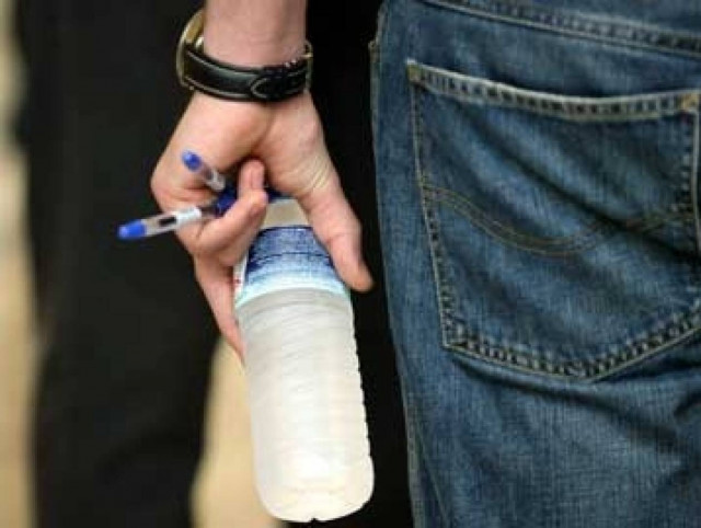 Πανελλήνιες 2013: Λιποθύμησε μαθητής από το άγχος