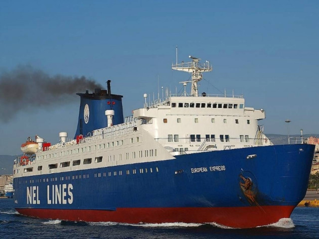 Μικρή «οδύσσεια» για επιβάτες στη Σάμο