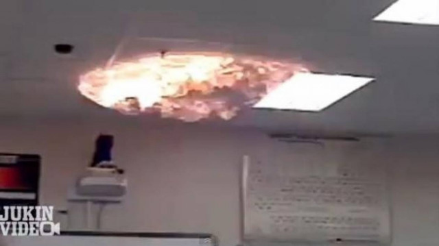 Βίντεο-FAIL: Το πείραμα στην τάξη είχε... αναπάντεχη εξέλιξη!