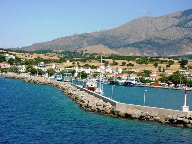 Μεταφορά 75χρονου ασθενή από τη Σαμοθράκη