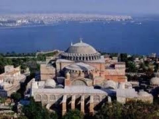 Κωνσταντινούπολη: Διάσκεψη για τα ανθρώπινα δικαιώματα