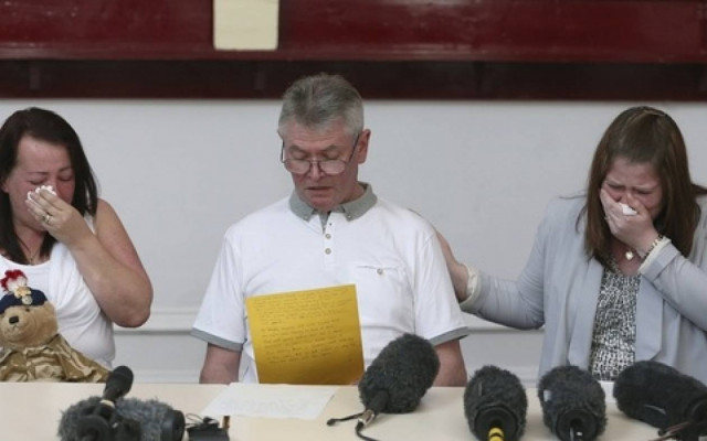 Σπαρακτικό το «αντίο» της οικογένειας του δολοφονημένου στρατιώτη