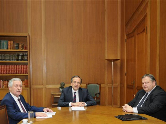 Έχει συζητηθεί σε άλλη σύσκεψη των τριών αρχηγών το αντιρατσιστικό;