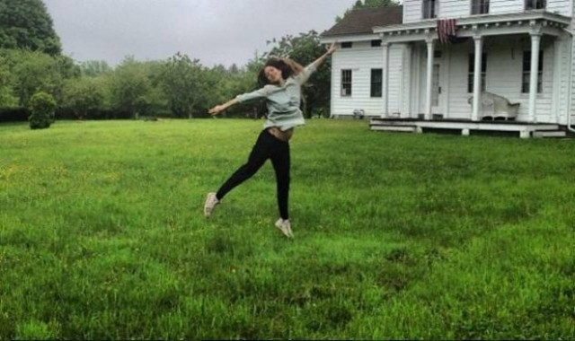 Σ.Καρβέλα: Οι ανέμελες στιγμές στη Νέα Υόρκη και η φουσκωμένη κοιλίτσα