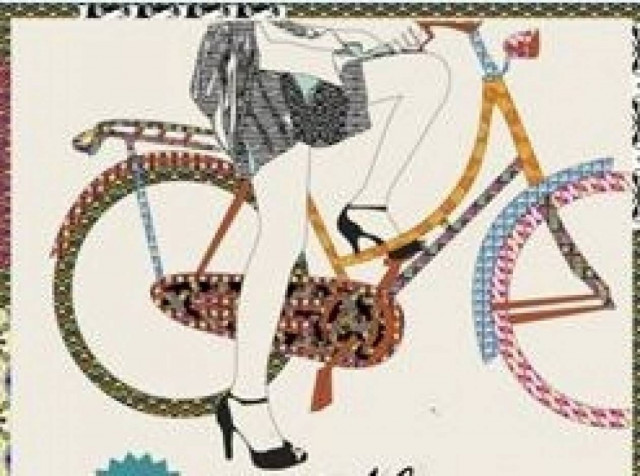 Οι Αθηναίες θα φορέσουν φούστα και γόβες και θα κάνουν ποδηλατάδα!