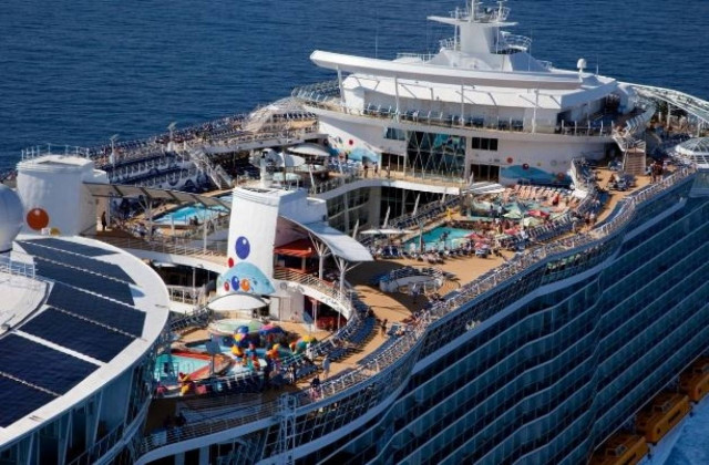 Πυρκαγιά σε κρουαζιερόπλοιο με 3.000 επιβάτες