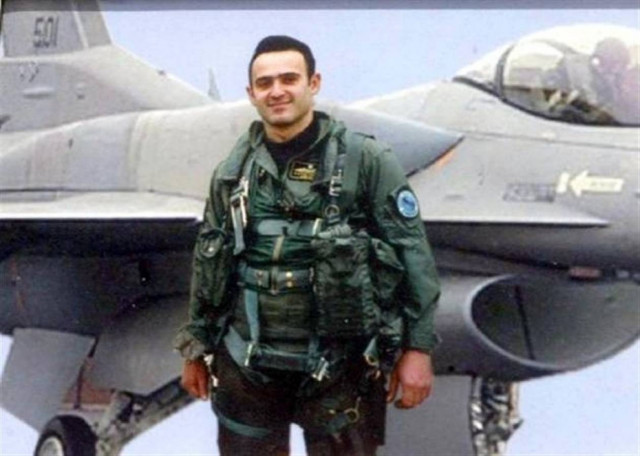 Η Κάρπαθος τίμησε τη μνήμη του σμηναγού Ηλιάκη