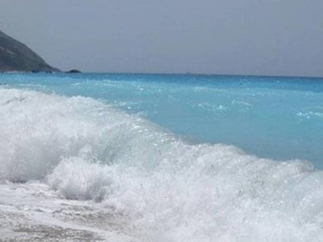 Νεκρός ηλικιωμένος σε θαλάσσια περιοχή των Μαλίων