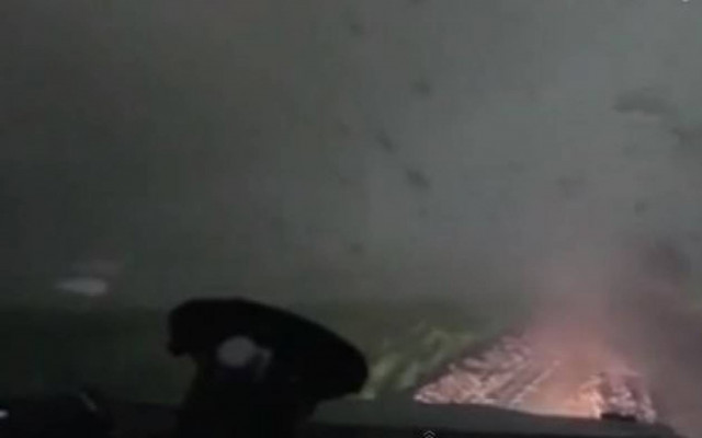 Βίντεο μέσα από το «μάτι» κυκλώνα