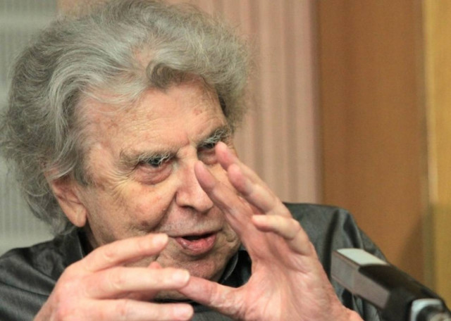 Ο Μίκης Θεοδωράκης εξελέγη επίτιμο μέλος της Ακαδημίας Αθηνών