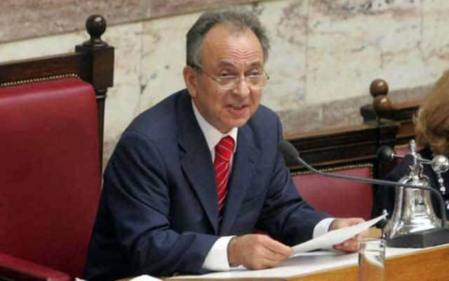 Σιούφας: Να δοθεί η ελληνική ιθαγένεια στον Ζαν Κλοντ Γιουνκέρ