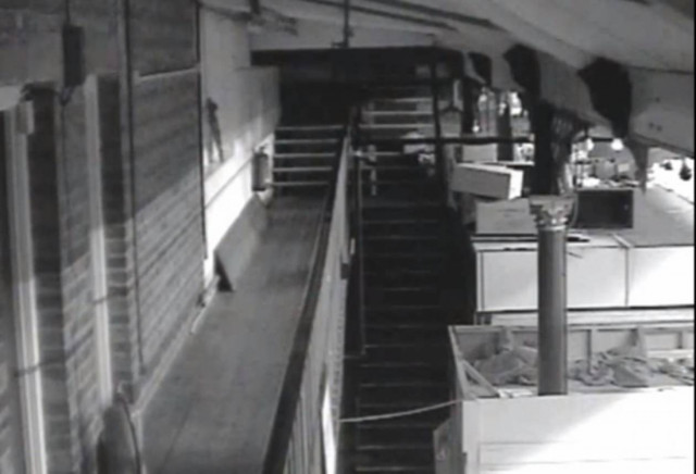 Βίντεο: Φάντασμα σε αγορά της Βρετανίας