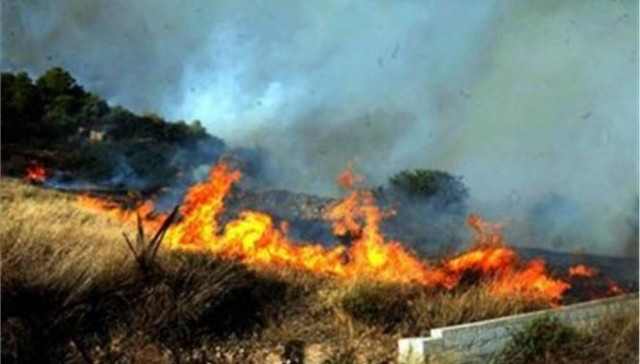 Πύρινος εφιάλτης - Δύο φωτιές στην Κόρινθο