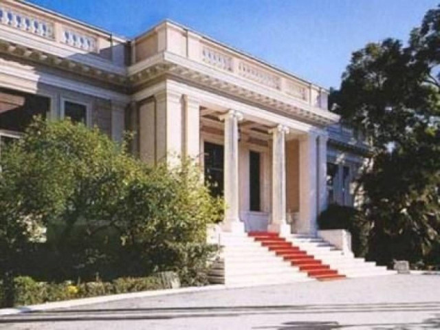 Ποιοι διακινούν τα σενάρια εκλογών το φθινόπωρο…