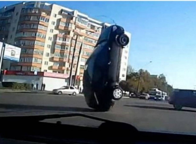 Βίντεο: Δείτε γιατί οι Ρώσοι είναι οι χειρότεροι οδηγοί παγκοσμίως