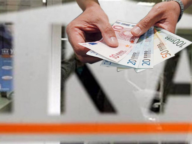 Εξόφληση χρεών μέσω τραπεζών και με περισσότερες δόσεις προωθεί το ΙΚΑ