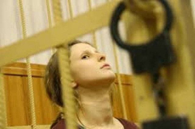 Διέκοψε την απεργία πείνας η τραγουδίστρια των Pussy Riot