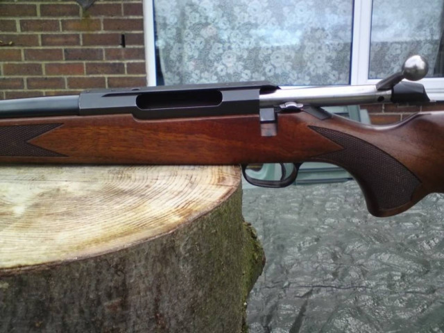 Ηλικιωμένη άρπαξε το τουφέκι και...