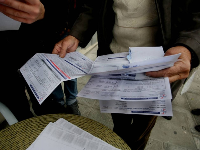 Η ΔΕΗ στέλνει στις εφορίες τα ανεξόφλητα χαράτσια του 2012