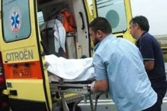 Έδεσσα: Παρέσυρε με αυτοκίνητο 20χρονο και τον εγκατέλειψε