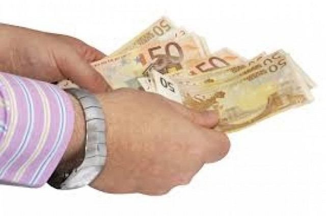 Απίστευτη απάτη: Παρουσιάστηκε ως υπάλληλος του υπ. Οικονομικών και…