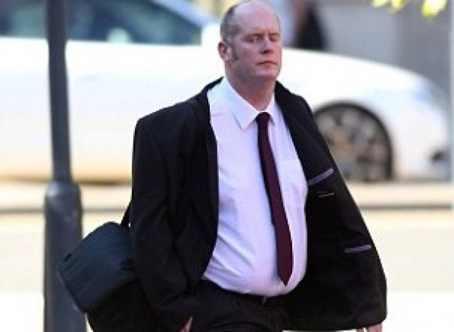 ΣΟΚ: Καθηγητής βίασε 15χρονη μαθήτρια που ήταν ερωτευμένη μαζί του