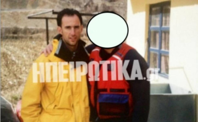 Πασίγνωστος παρουσιαστής με στολή rafting πριν 12 χρόνια στην Κόνιτσα