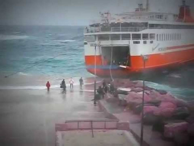 Το απίστευτο ελληνικό βίντεο που σαρώνει στο διαδίκτυο!