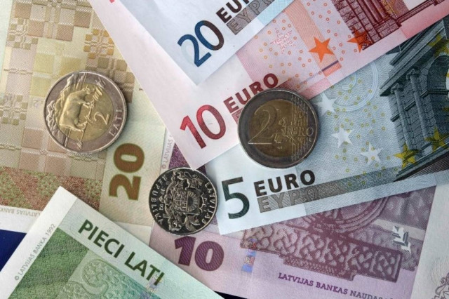 «Πράσινο» φως για την ένταξη της Λετονίας στην ευρωζώνη