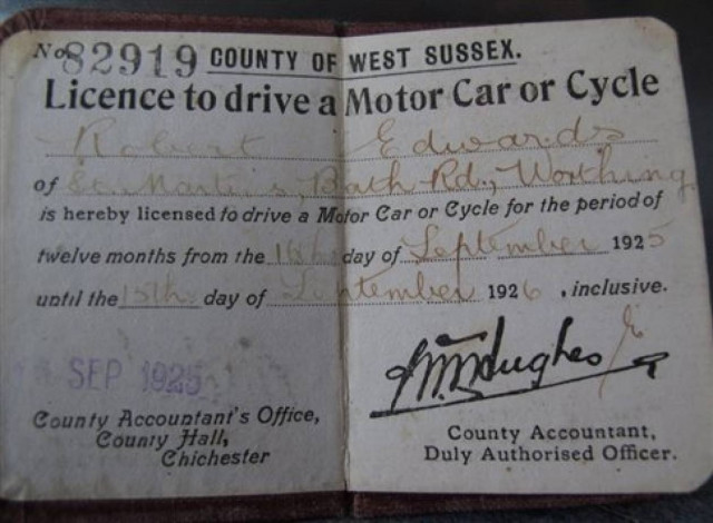 Οδηγός 105 ετών δηλώνει: «E όχι και γέρος!»