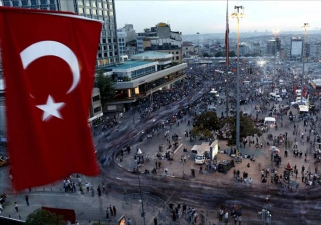 Τουρκία:Συγκεντρώθηκαν ξανά στην Ταξίμ ζητώντας την παραίτηση Ερντογάν