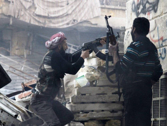 Σύρια: Την απελευθέρωση δύο γάλλων δημοσιογράφων ζητά ο Ολάντ