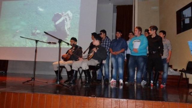 Το Μιλάνο ... χόρεψε στους Κρητικούς ρυθμούς!