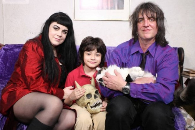 ΣΟΚ: Γυναίκα-βαμπίρ τρέφεται με 2 λίτρα αίμα το μήνα από δωρητές