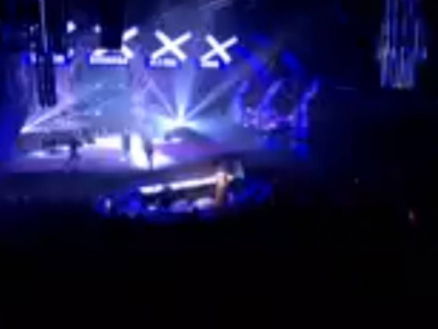 Βίντεο: Πέταξε αυγά σε πασίγνωστο κριτή Talent Show!