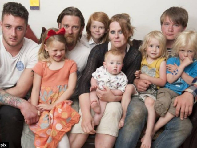 Τραγωδία: Μπορεί να μείνουν τυφλά και τα 7 παιδιά τους