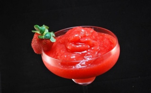 Δεν υπάρχει: Ένοπλη έγκυος κάνει ληστεία για ένα... daiquiri!