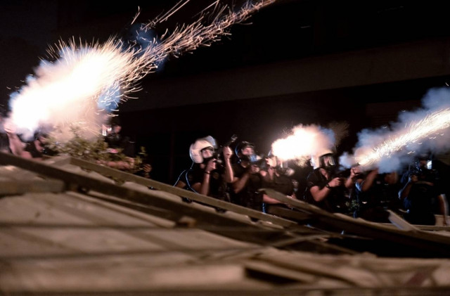 Τουρκία: Με χρήση δακρυγόνων απάντησε η αστυνομία στους διαδηλωτές