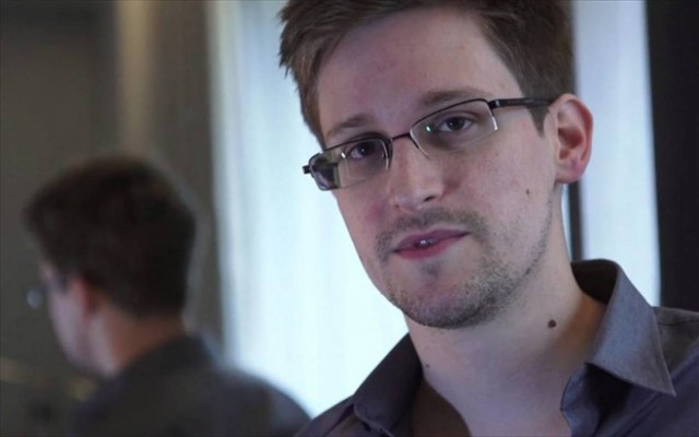 Έτοιμος για νομική μάχη με τις ΗΠΑ στο Χονγκ Κονγκ ο Σνόουντεν