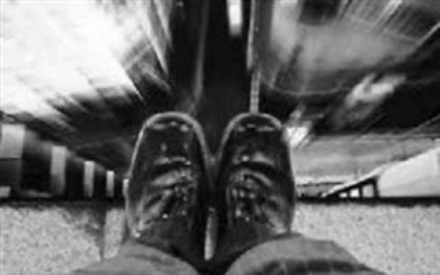 Βόλος: 28χρονος «βούτηξε» από τον 3ο όροφο και επέζησε!