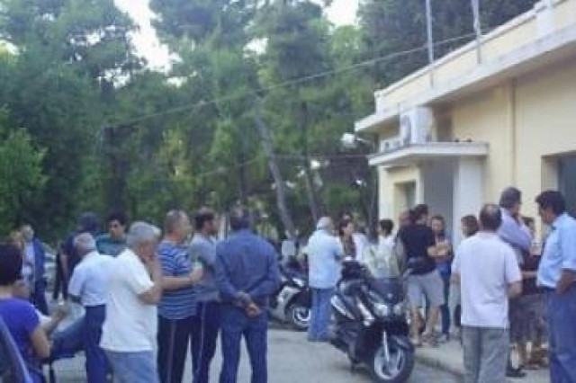 Στο νοσοκομείο εργαζόμενη της ΕΡΑ