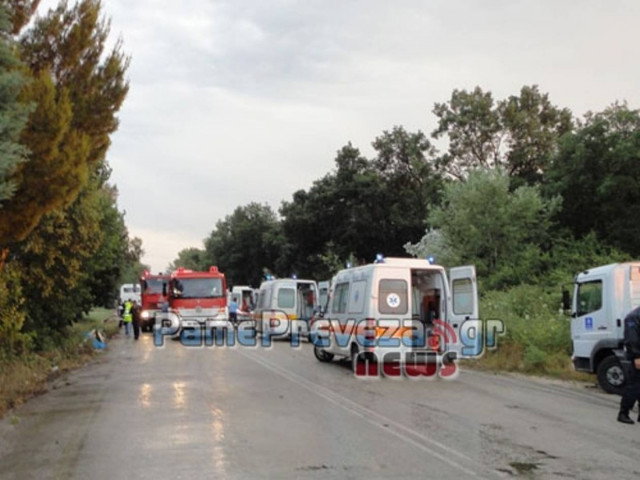 Tροχαίο με έναν νεκρό και  δέκα τραυματίες στην Πρέβεζα