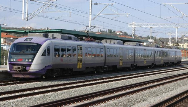 ΠΡΟΣΟΧΗ: Μεγάλες καθυστερήσεις στα δρομολόγια του Προαστιακού