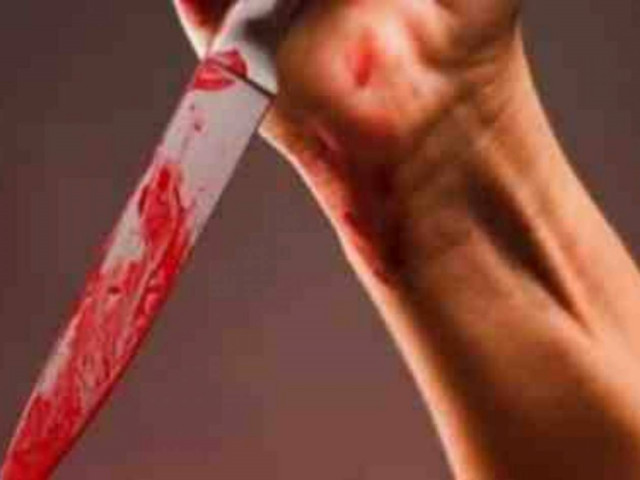 Βγήκαν τα μαχαίρια - Στο νοσοκομείο πατέρας και γιος