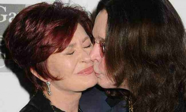 Με ένα… φιλί τα ξαναβρήκαν ο Όζι με τη Σάρον Όσμπορν