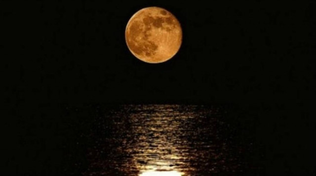 Την Κυριακή η πιο μεγάλη πανσέληνος του 2013