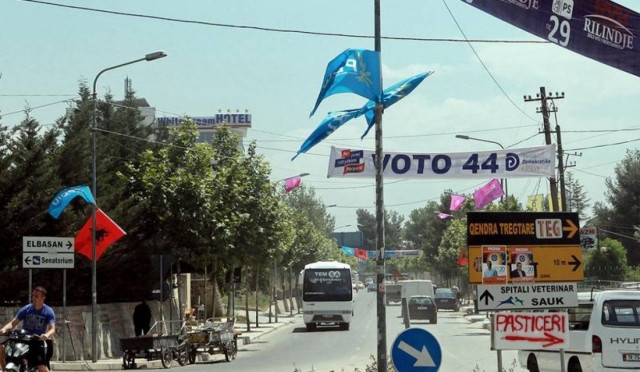 Νεκρός σε εκλογικό κέντρο της Αλβανίας